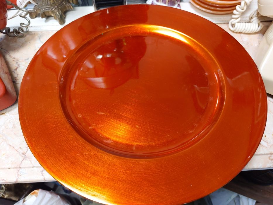 Conjunto de 6 pratos cor cobre para decoração de Natal