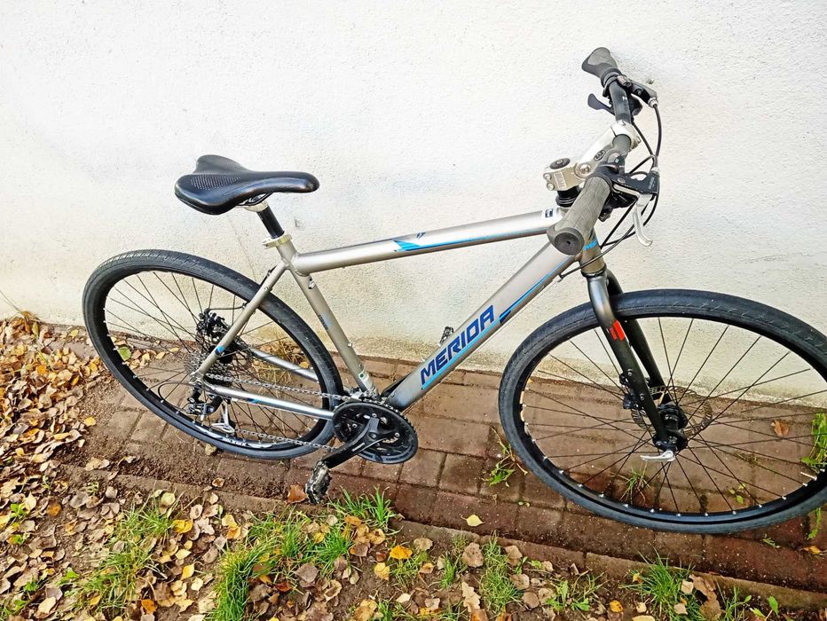 rower crossowy 28 cali Merida aluminiowy,  po serwisie 3x9 lekki 13 kg