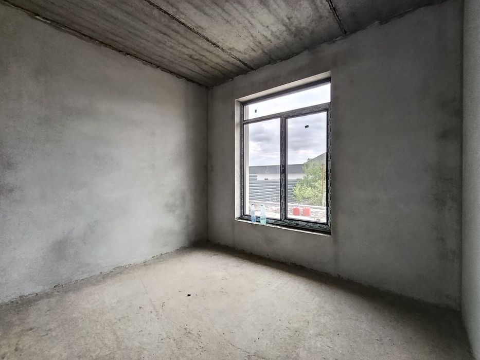 Новий будинок під лісом в м.Черкаси