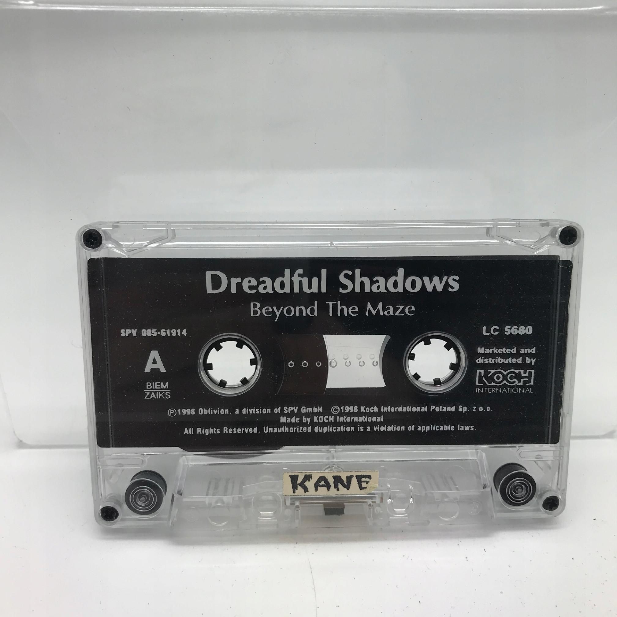kaseta - dreadful shadows - beyond the maze