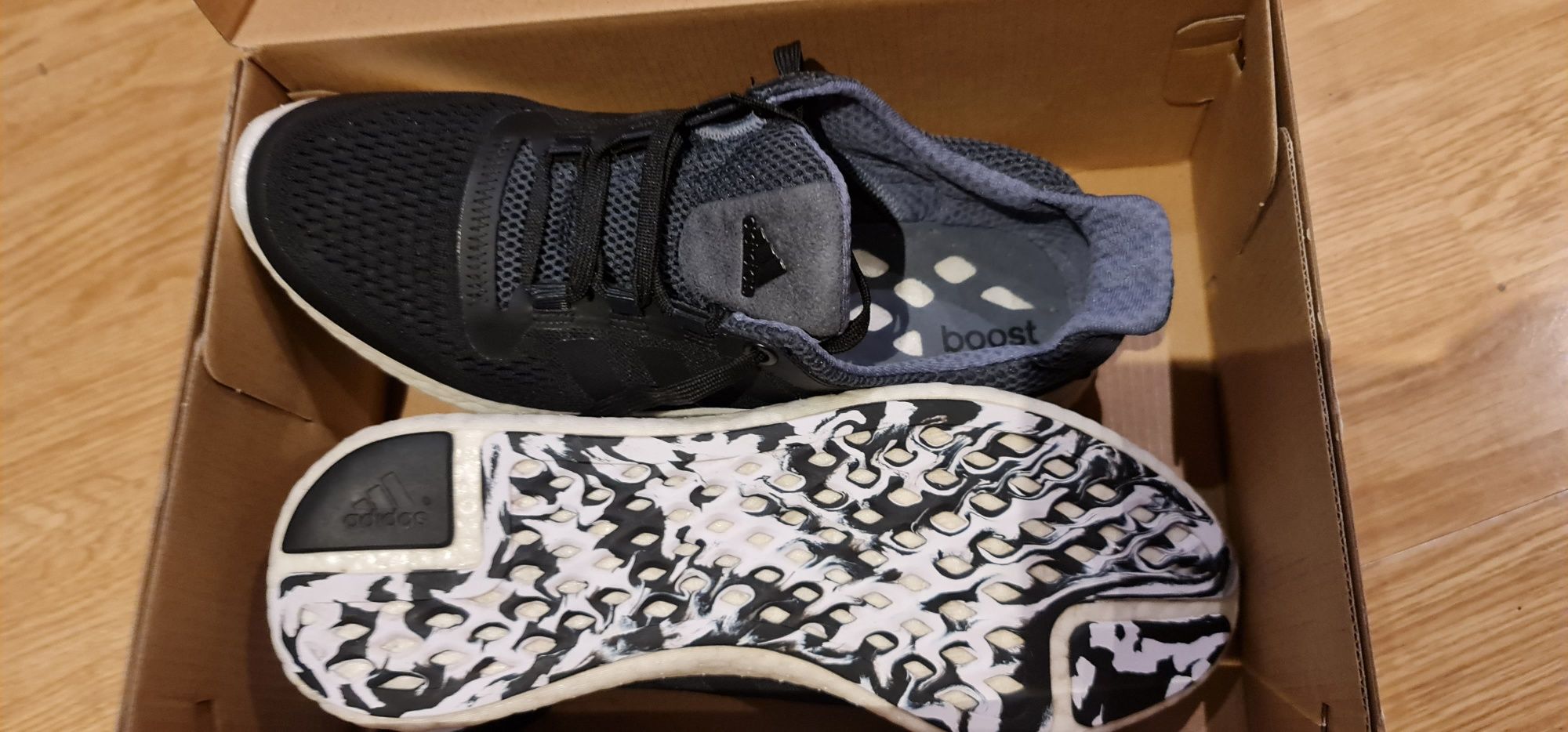buty Adidas Boost ( w sprzedaży też buty nike air puma jordan kobe )