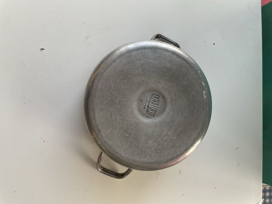 Varias Panelas + panela de pressão