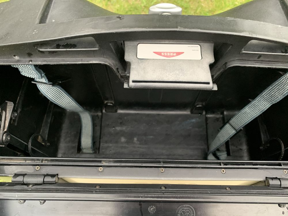 Komplet kufrów GIVI TRK monokey