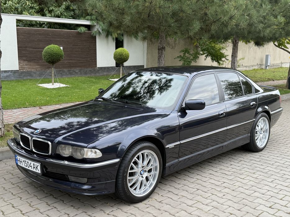 BMW 735i Steptronic 3.5 бензин/газ 2000 г