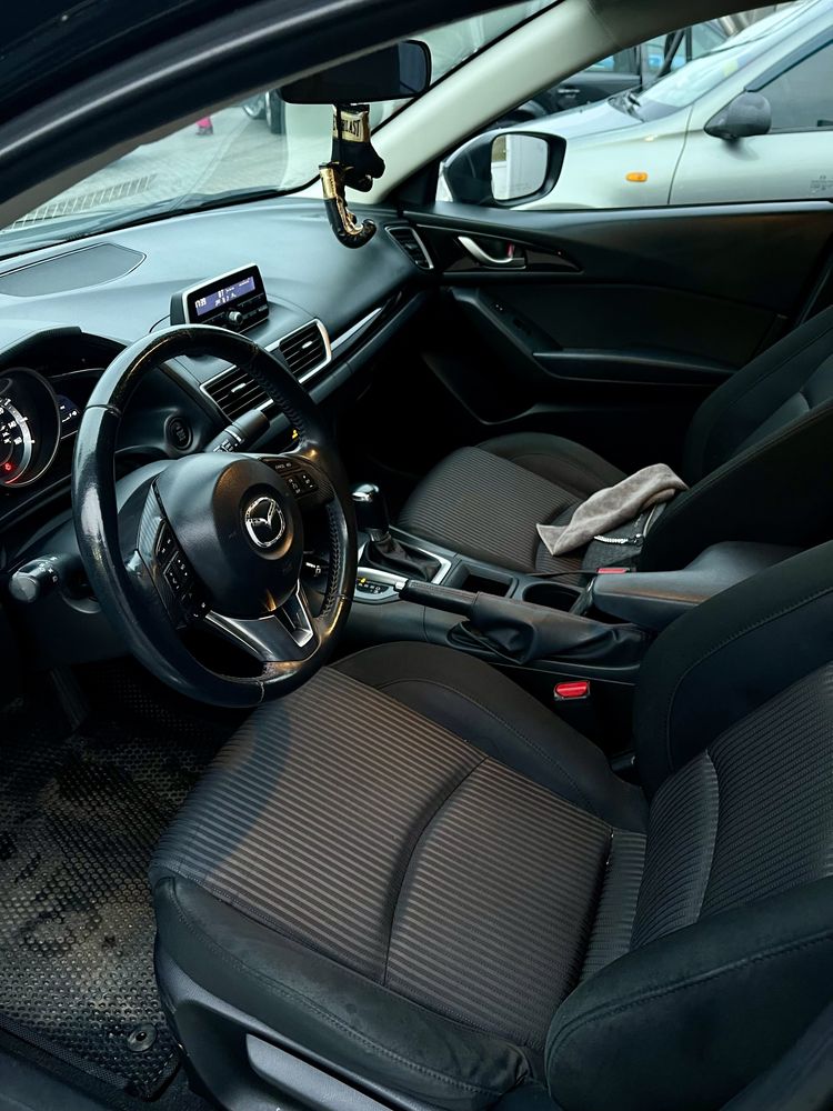 Mazda 3 2013 рік автомат продам
