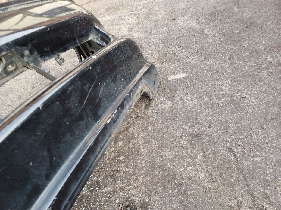 BMW 7 E38 Zderzak przód Przedni