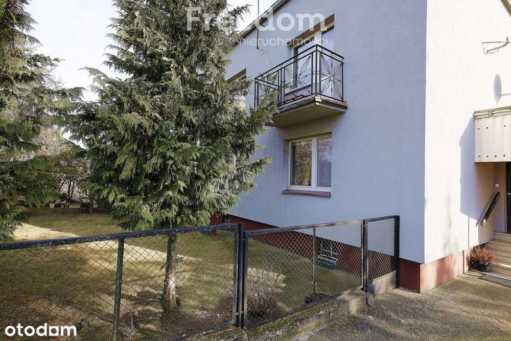 Dom z dodatkowymi działkami