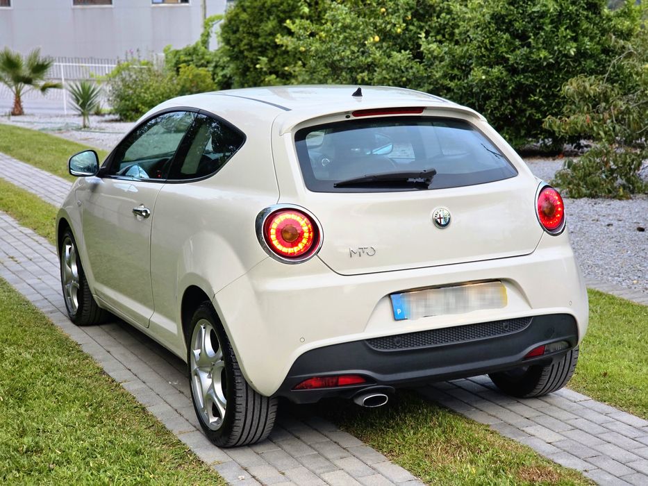 Alfa Romeo Mito 1.3 JTDM DISTINCTIVE