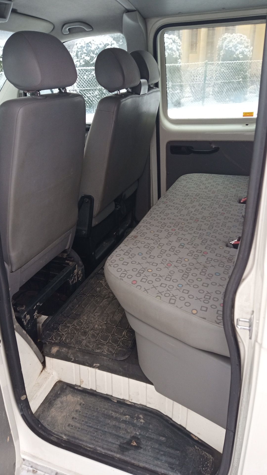 VW transporter T5 1.9td salon pl 6osobowy