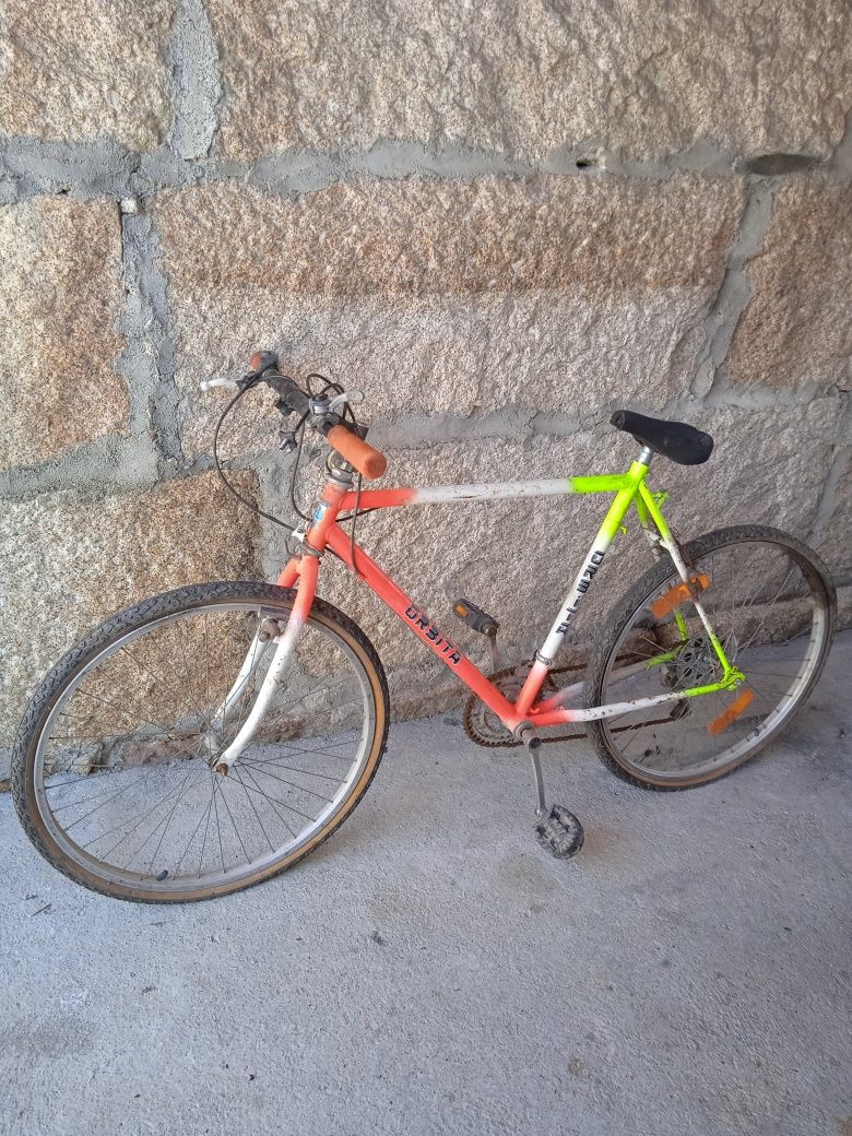 Bicicletas de criança e vintage