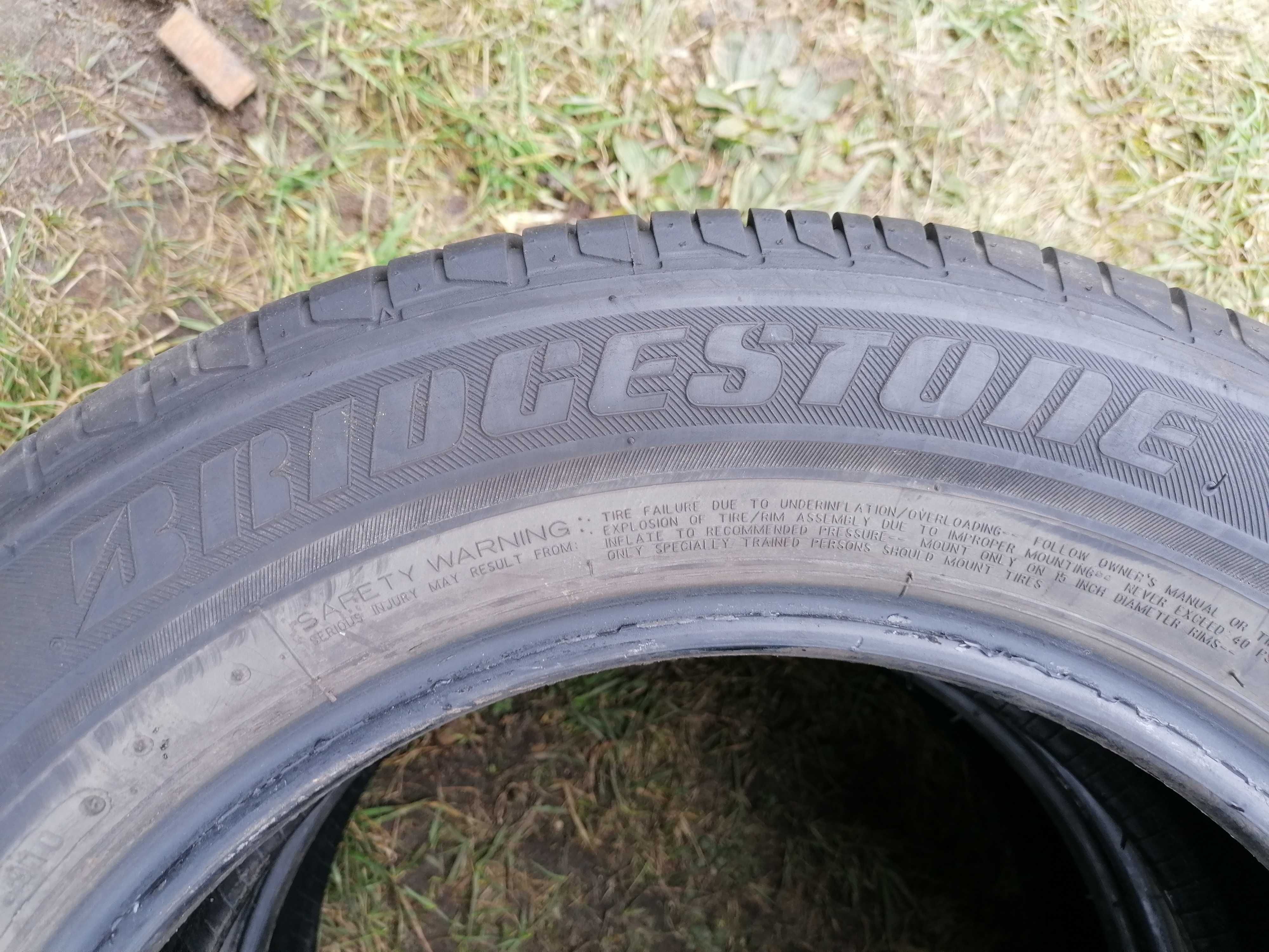 Bridgestone 185/65r15 komplet