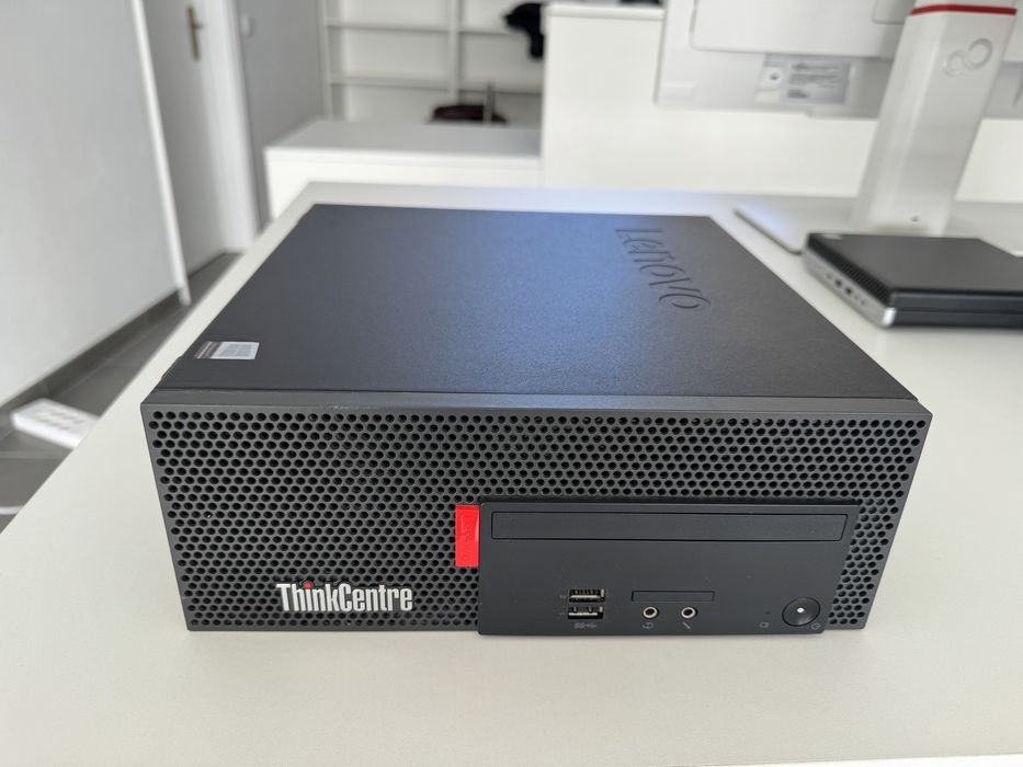 Lenovo M710E SSF | i5-6500 | 8GB | 240GB SSD | Win 10 | 1 Ano Garantia