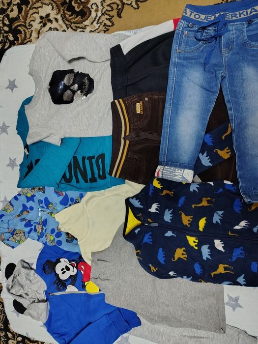 Набір , лот , пакет речей на хлопчика 3-4 роки