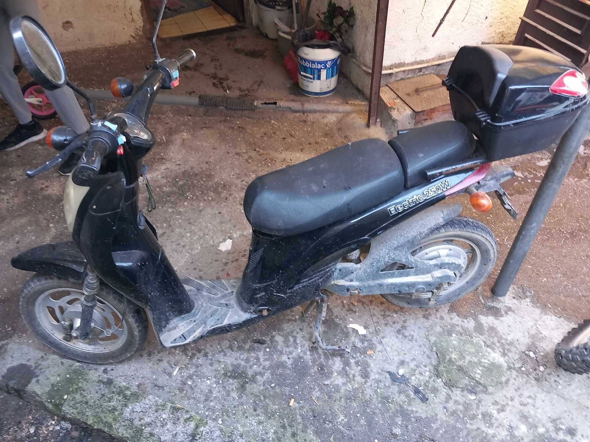 Scooter eletrica