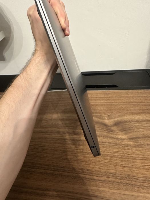 laptop Macbook Air 13,3’ Retina M1 (model A2337 gwiezdna szarość)