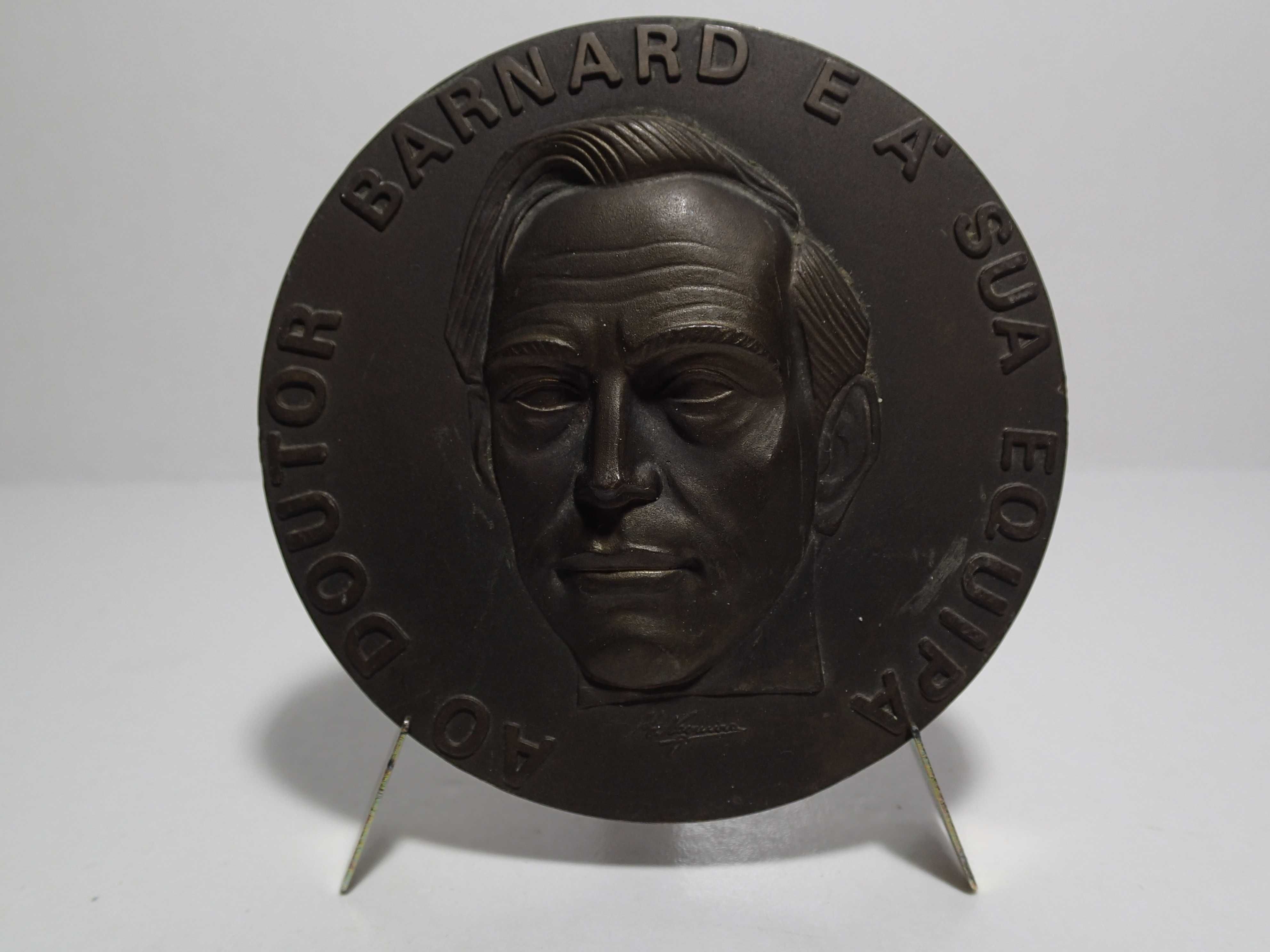 Medalha de Bronze Homenagem Dr Barnard