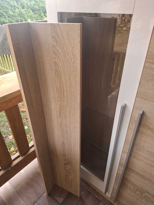 Komplet mebli- szafka rtv, komoda, witryna, półki