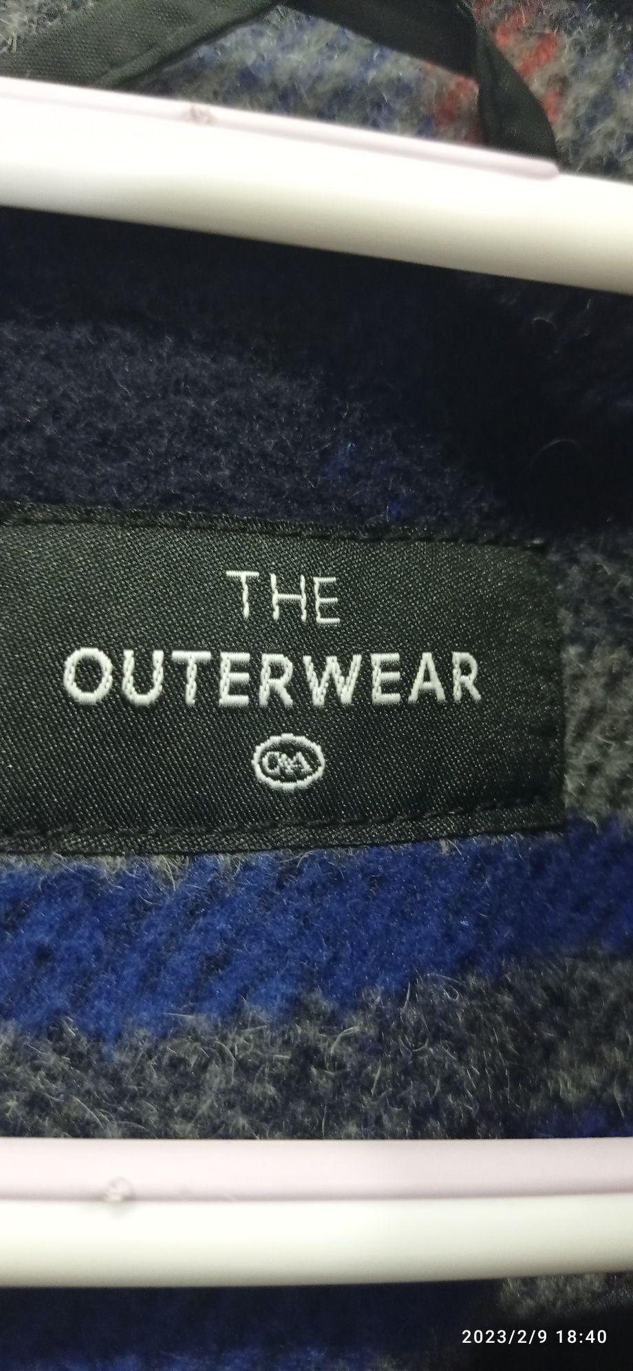 Жіноче пальто OUTERWEAR ((Нове, ніколи не вдягалось.))