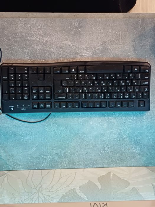 Продам клавиатуру лоджитек