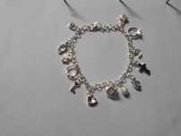 Pulseira 13 pendentes