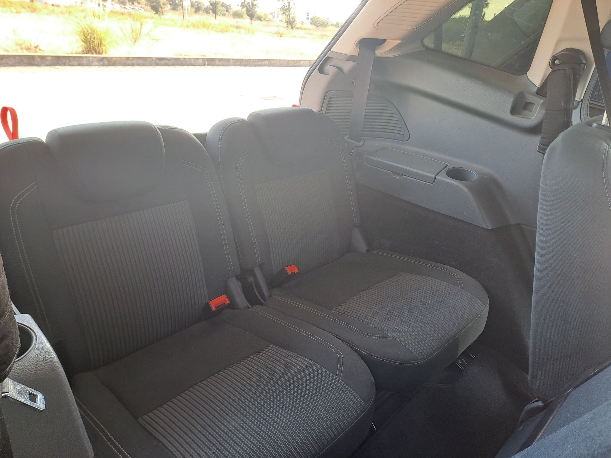 Ford Grand C Max 1.6 TDCI 2014 7 lugares