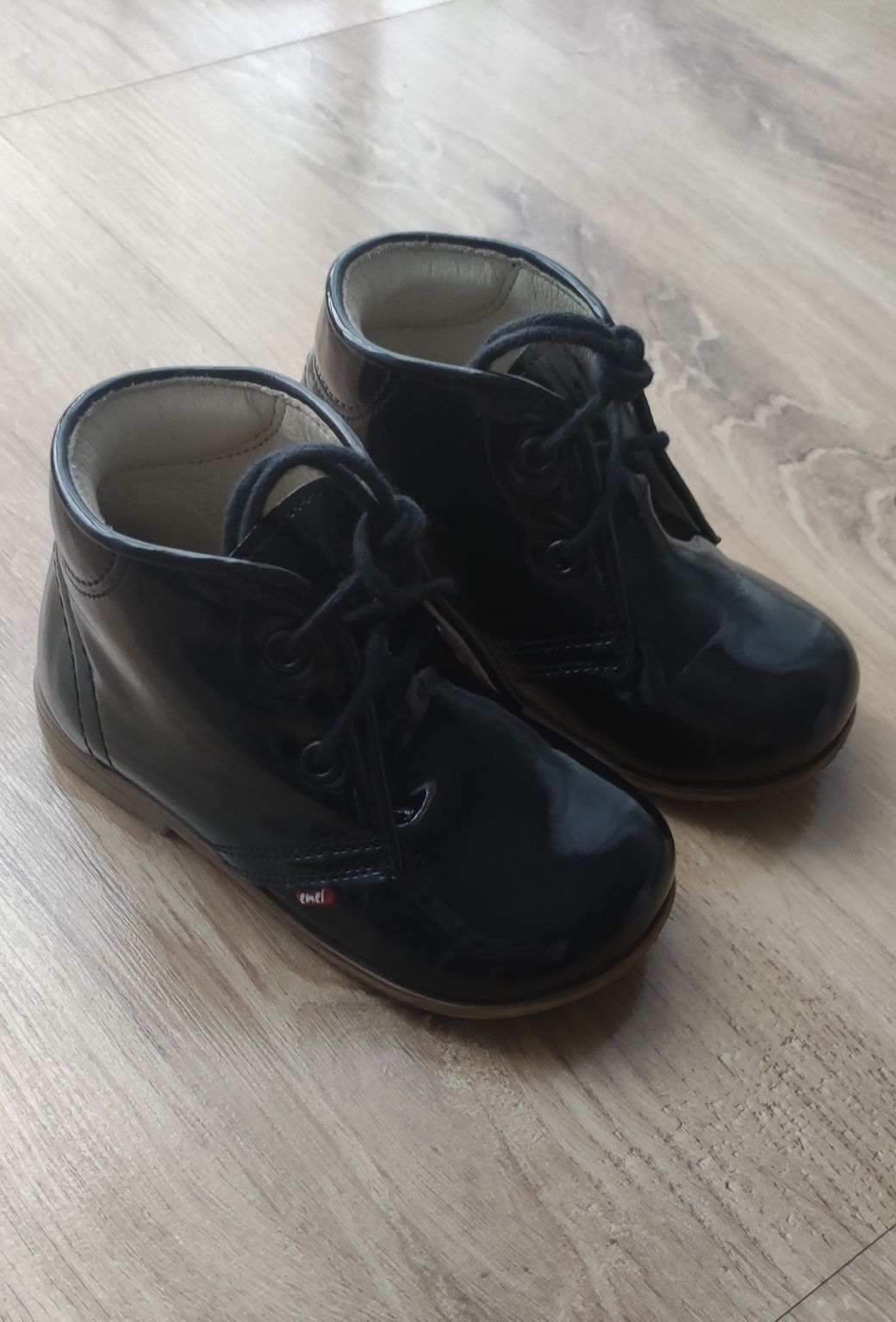 Buty Emel 21 półbuty czarne