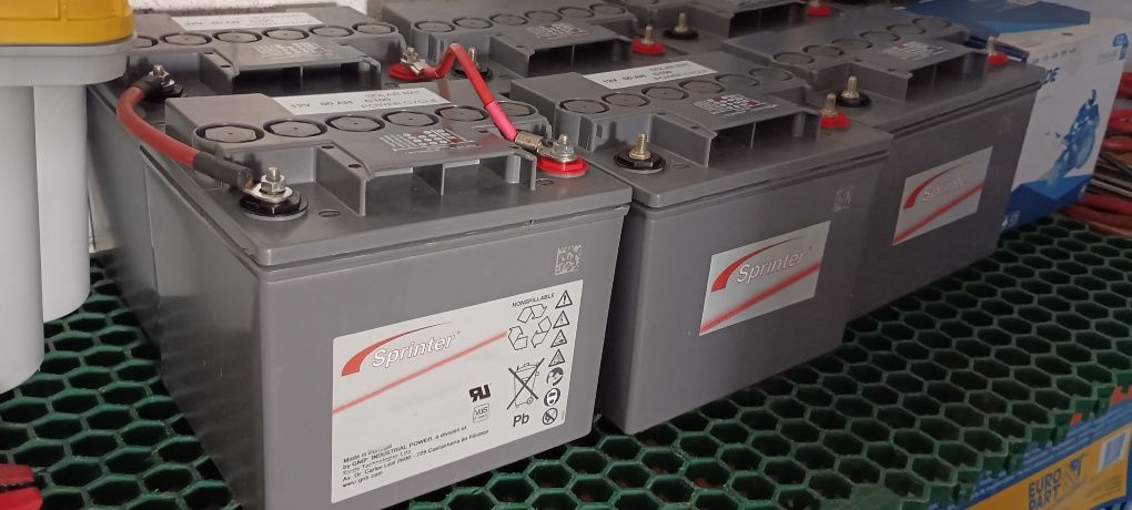 Baterias solares de 240 amperes em GEL