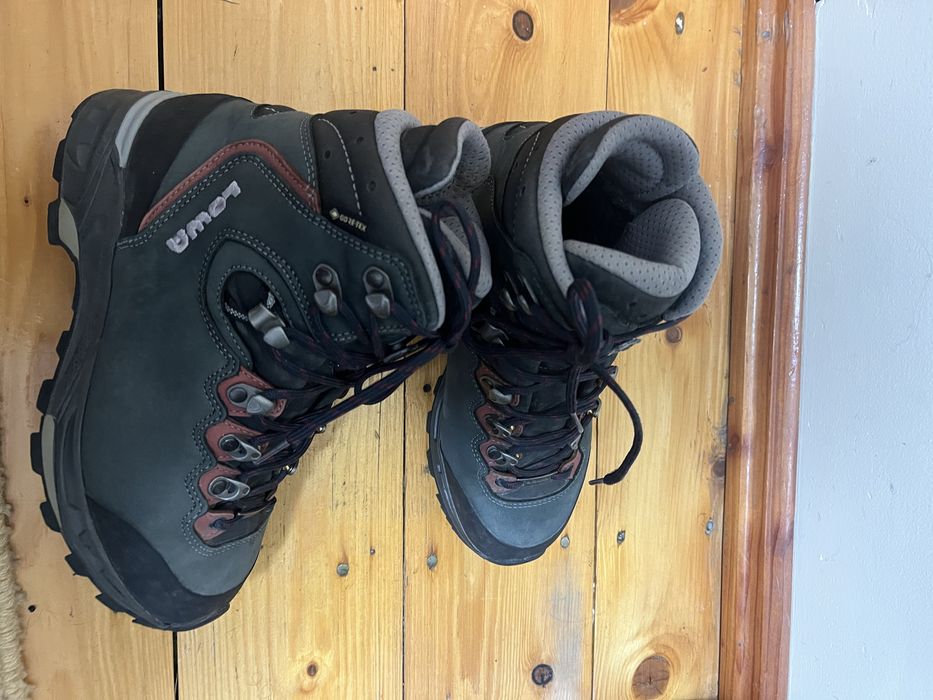 Черевики Lowa на gore- tex