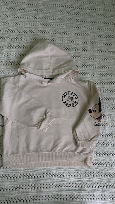 Одяг для дівчинки