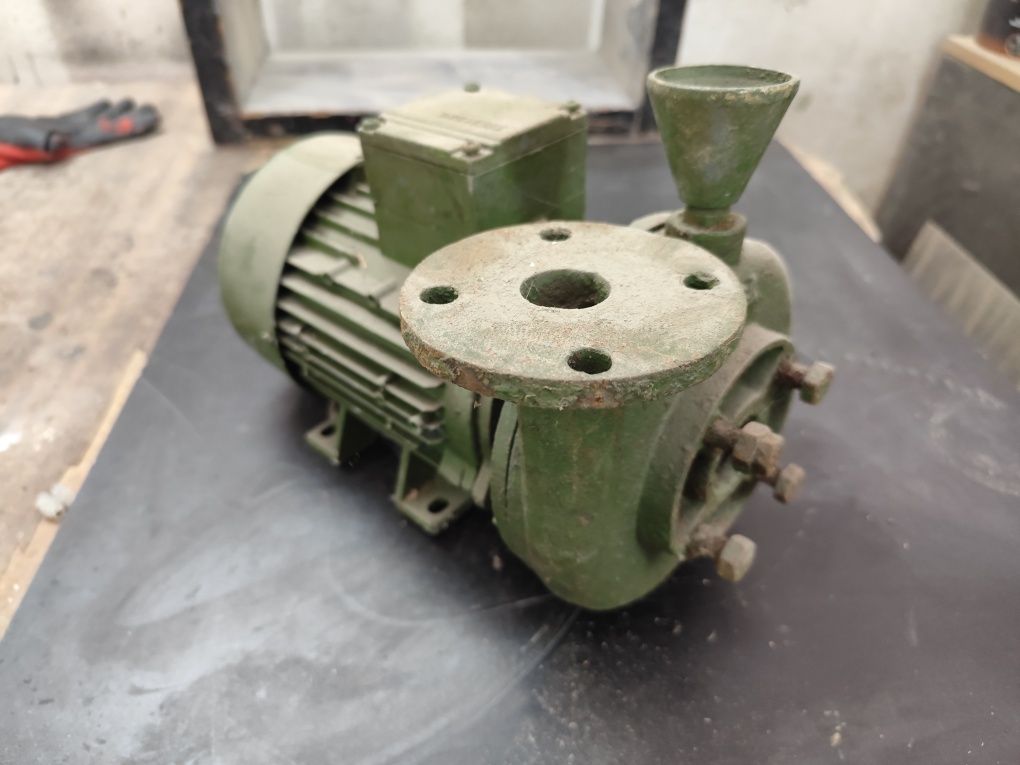 Motor Trifásico Siemens D91056