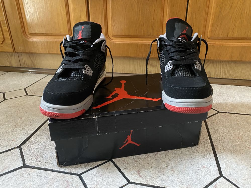 Jordan Retro lV Bred roz 4