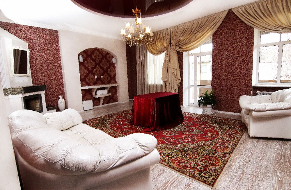 Вокзал, Центр. Дизайнерская 2-к квартира посуточно.