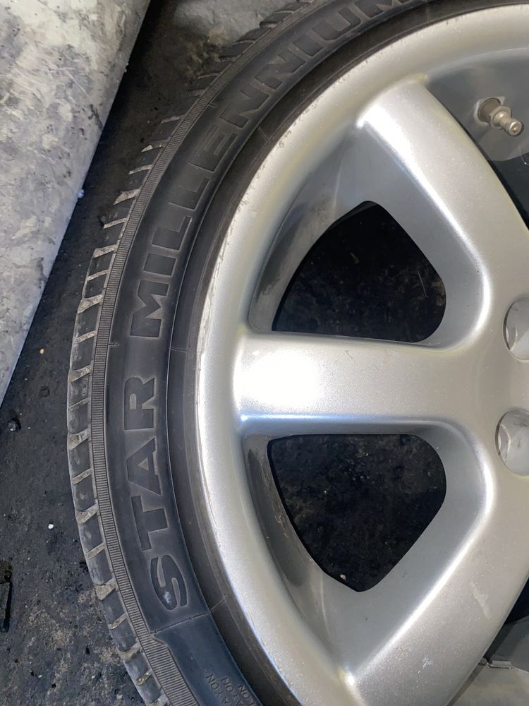 Felga i Opona 215/45/17r 5x120 Bmw Zapasówka