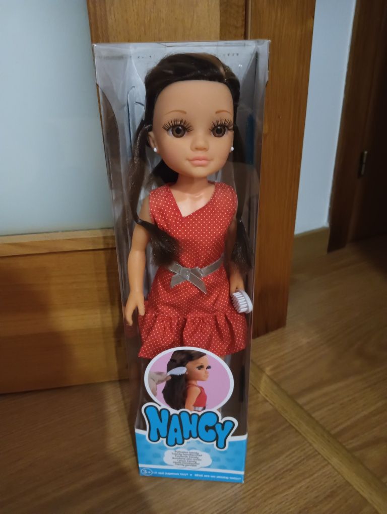 Nancy boneca Nova