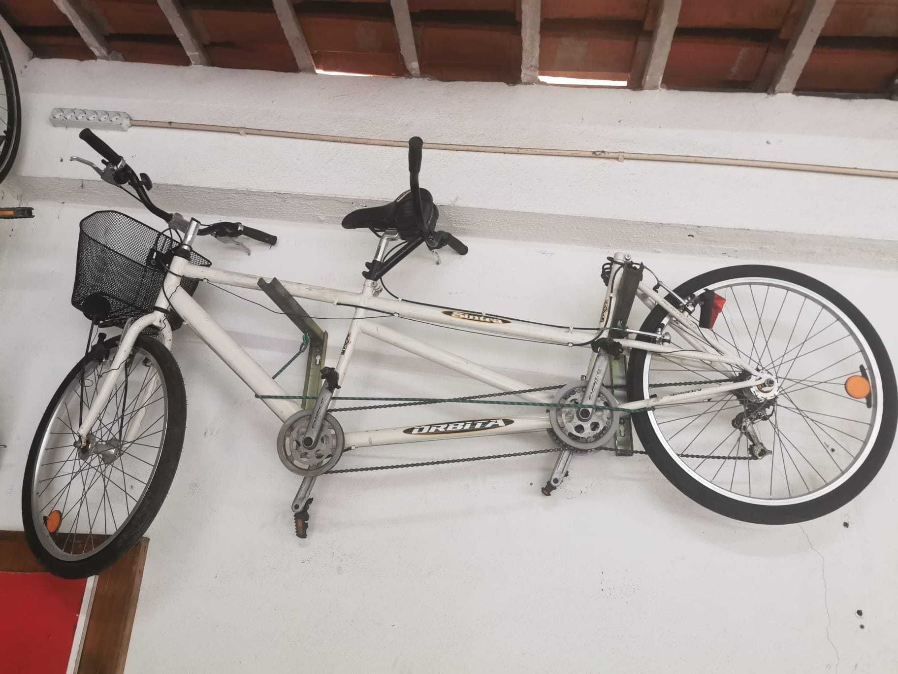 Bicicleta dupla Orbita Sintra