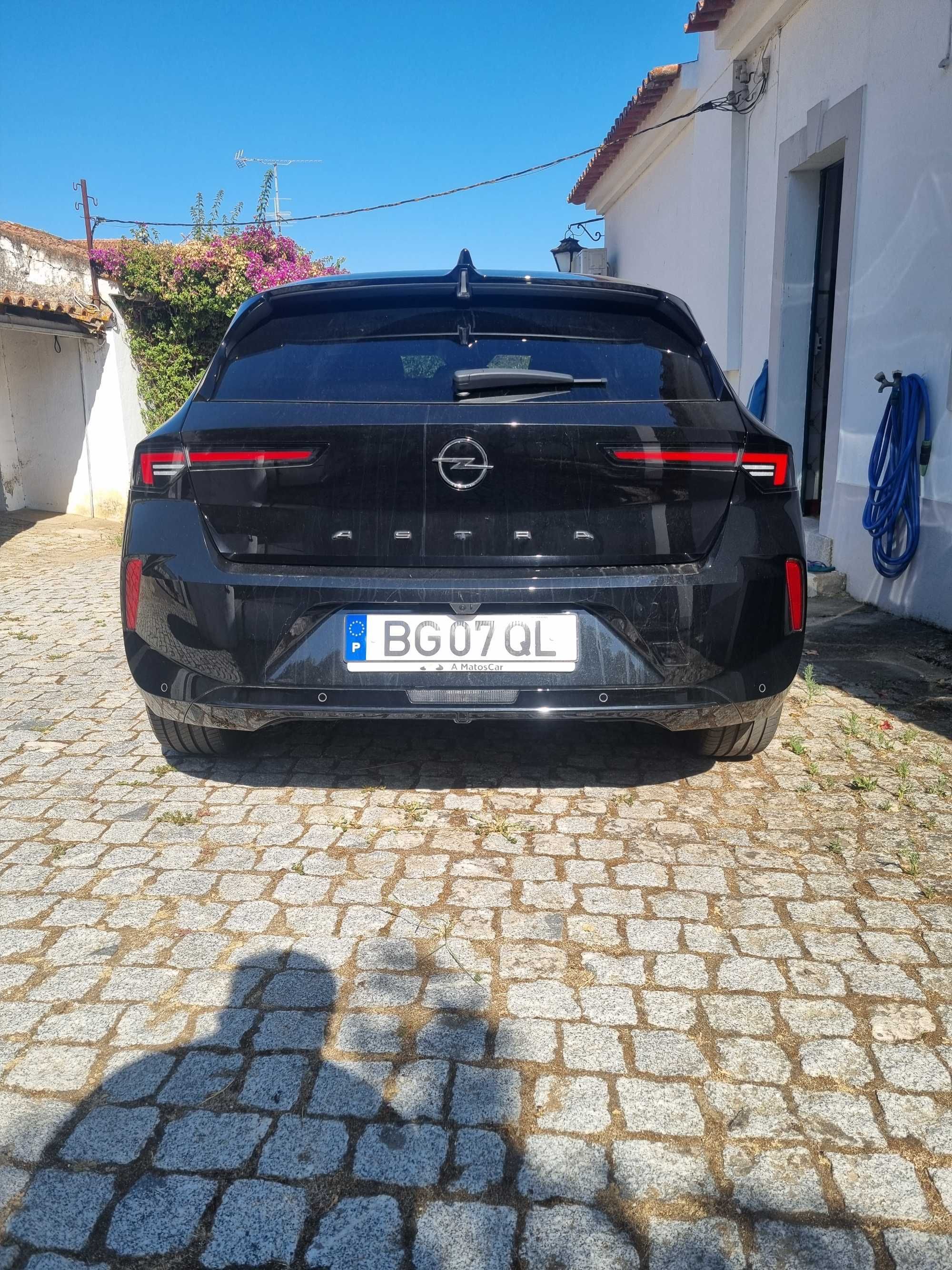 Opel Astra // 33.000km