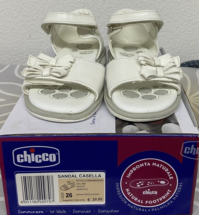 Sandálias menina chicco