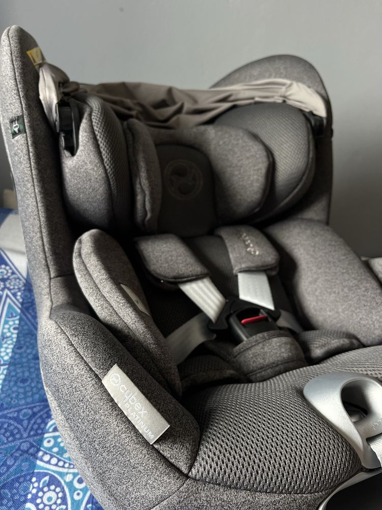 Cadeira e isofix Cybex