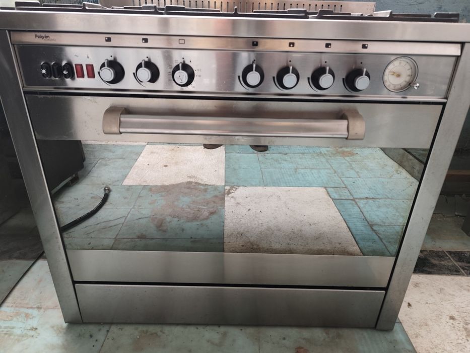 Професійна газова плита на 6 камфорок