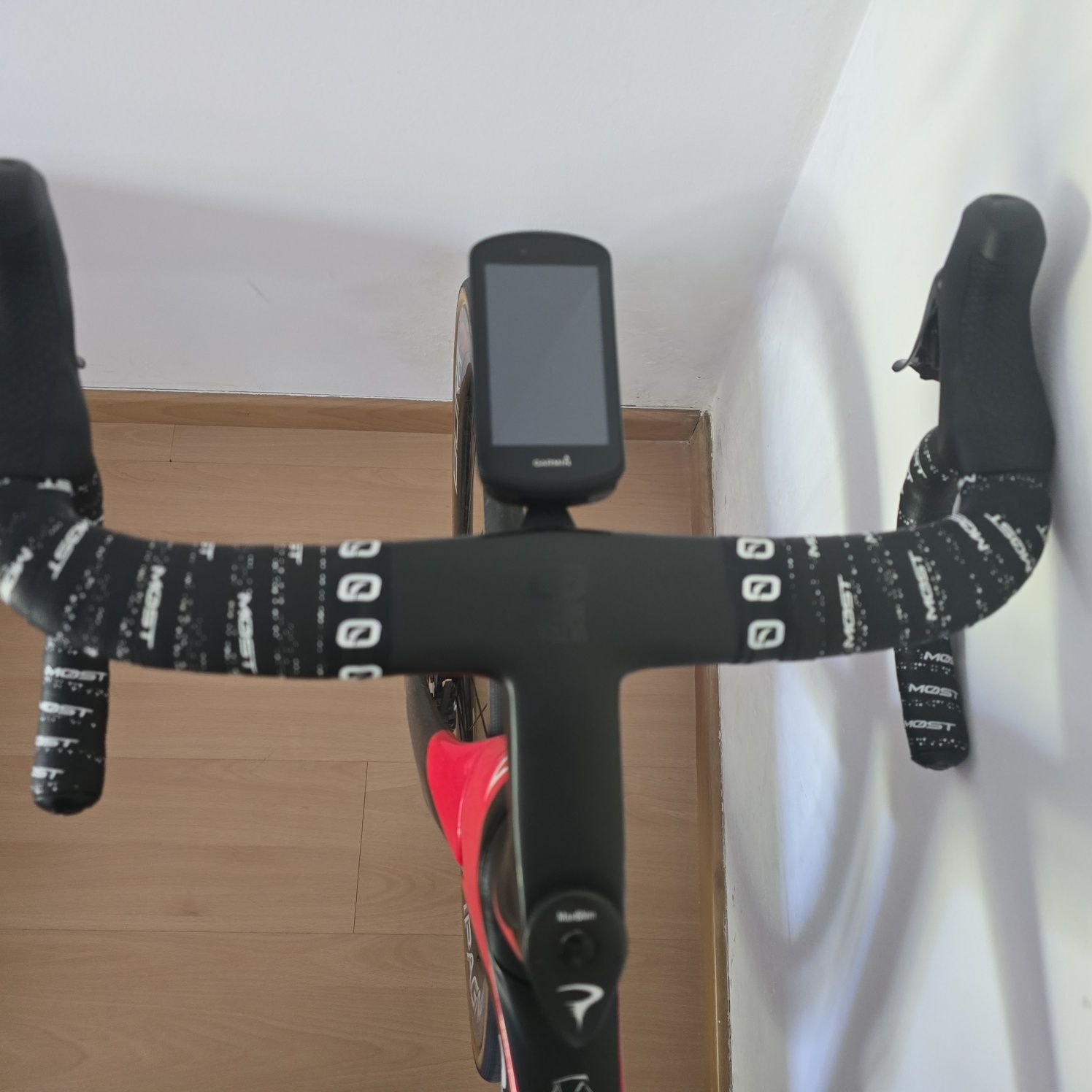 Pinarello Dogma F12, Ultegra Di2 Tamanho 56