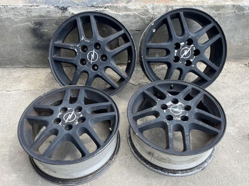 Jantes Especiais Opel Vectra R16 5x110