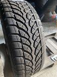 205.60.16 Bridgestone 1шт зима БУ склад шины резина из Европы 60 R16