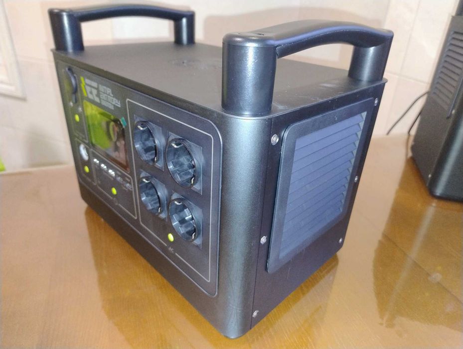 Зарядна станція IEETek Singo2000