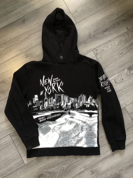 Класна молодіжна худі (реглан) Н&М на вік 10-12 років, 146-152 см