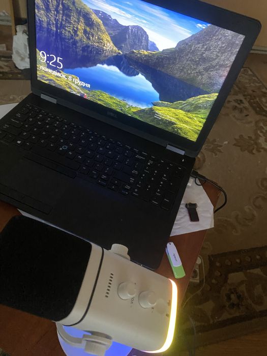 Игровой ноут dell 3510 для стримов микро в подарок