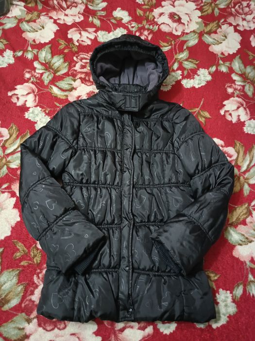 Тепла зимова куртка на дівчинку 10-11років
