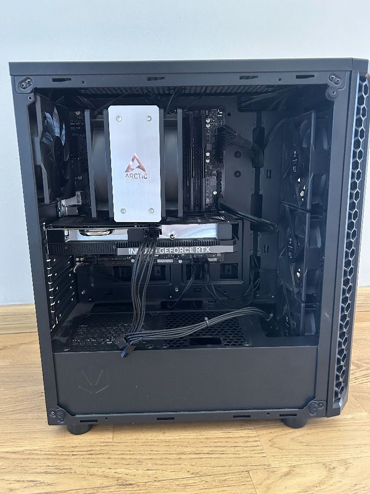 Komputer, rtx4060, intel core i5 12400F