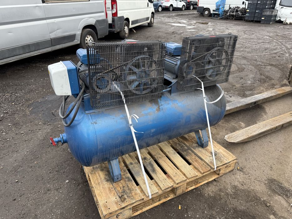 Sprężarka Clarke nr seryjny 159756