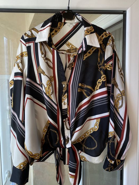 Блуза, атласна сорочка