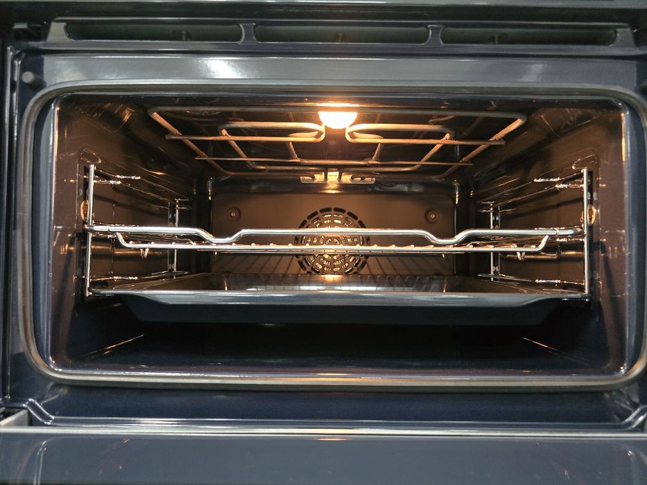 Духова шафа Siemens iq700 45см Укр.мова Топ.стан Гарантія